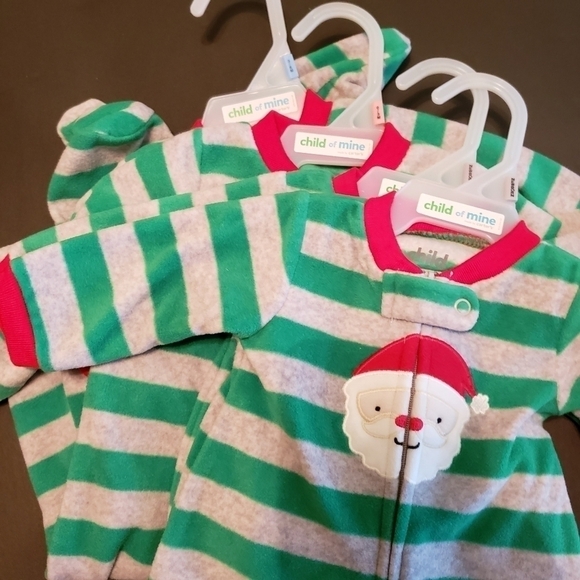 Lot of 4 - Child of Mine Carters Santa Footed Pajama Green Grey Infant 3 sizes - Picture 2 of 7